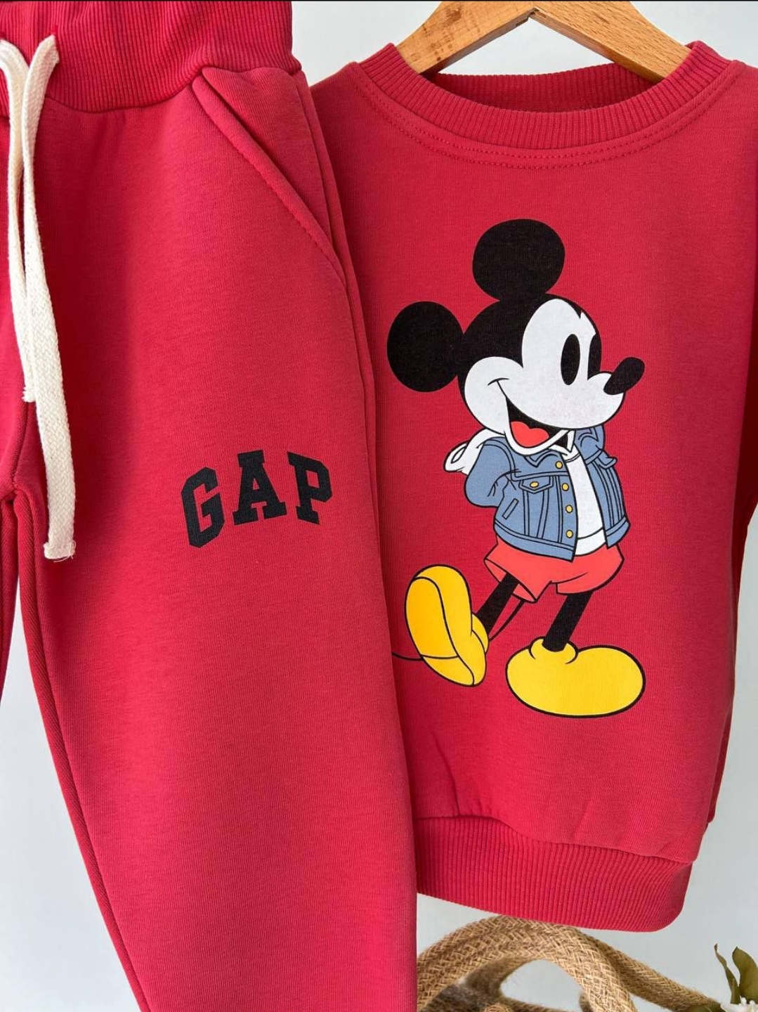 Mickey mouse Baskılı Kırmızı Esofman Takımı